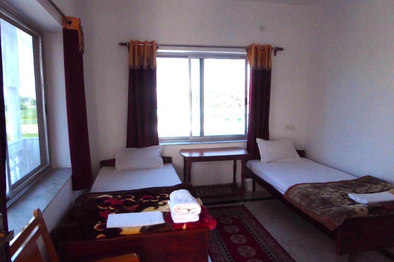 בודהגאיה Rahul Guest House מראה חיצוני תמונה