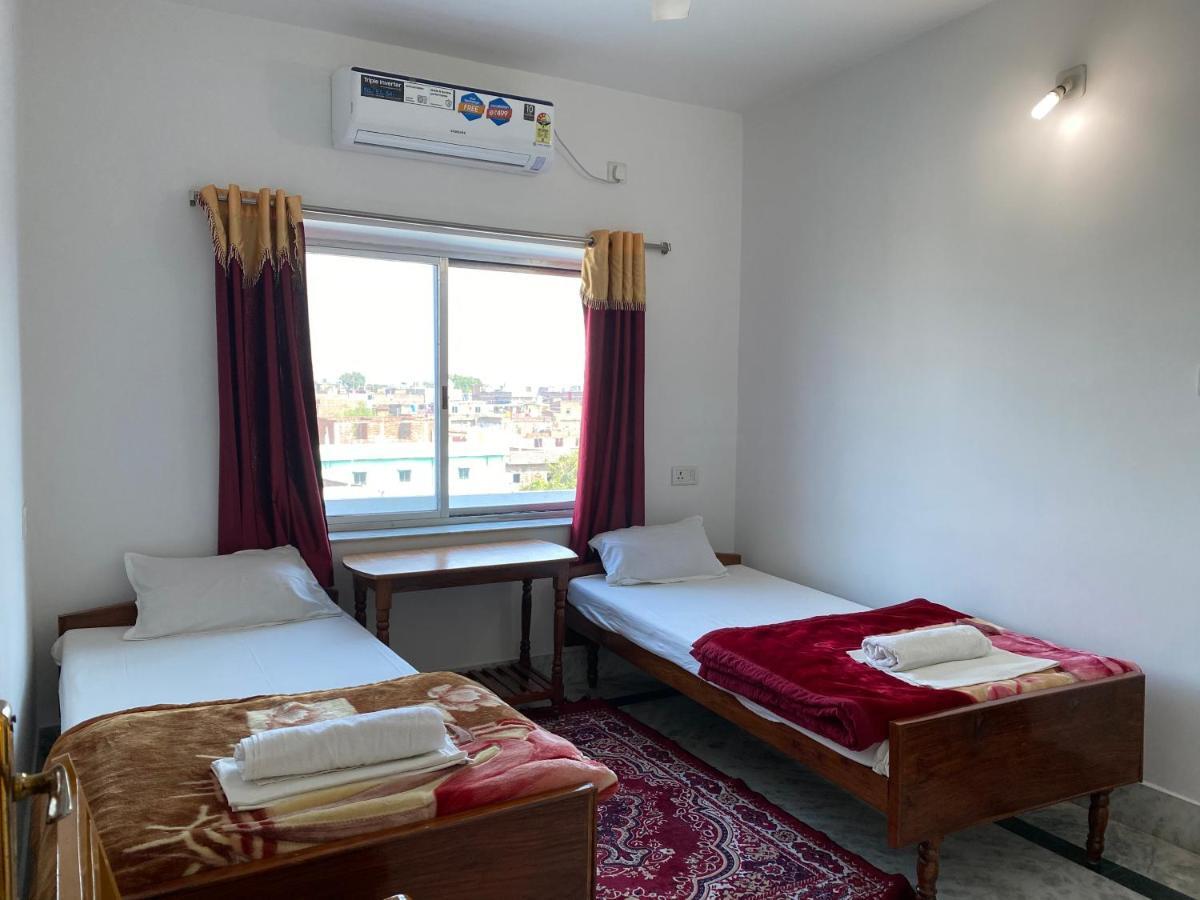 בודהגאיה Rahul Guest House מראה חיצוני תמונה